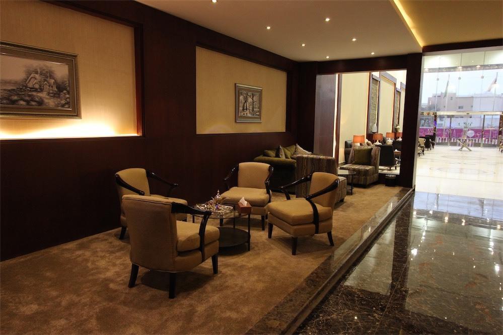 Taleen Granada Hotel Apartments ริยาดห์ ภายนอก รูปภาพ