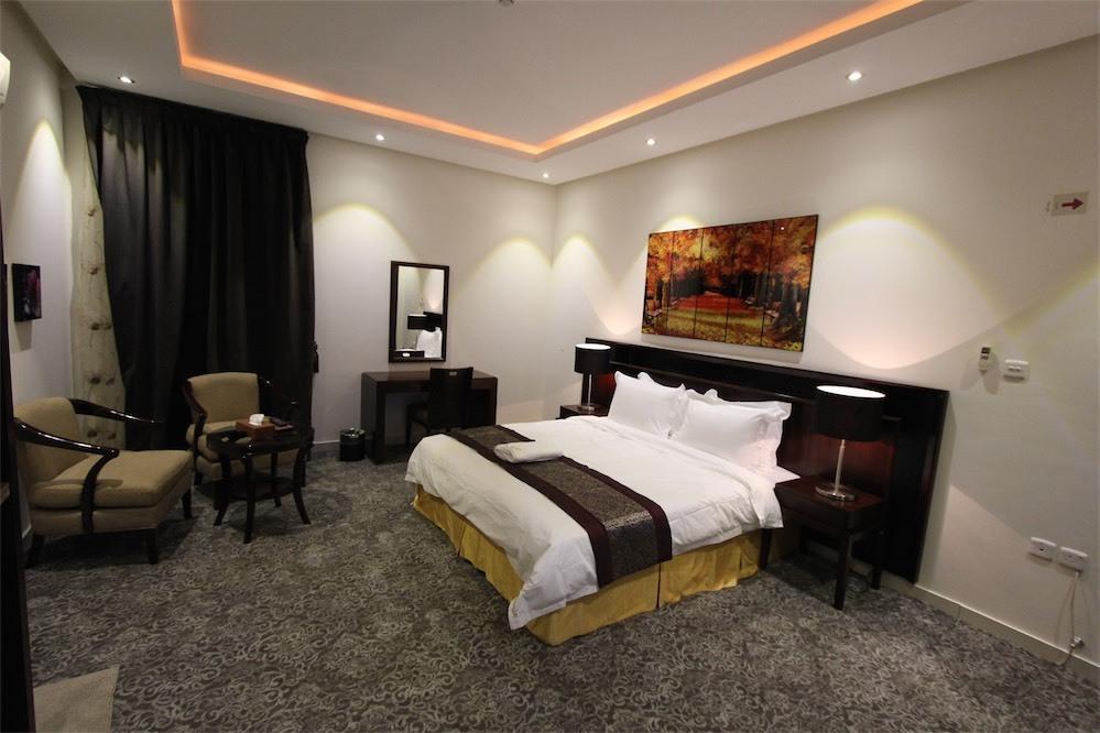 Taleen Granada Hotel Apartments ริยาดห์ ภายนอก รูปภาพ