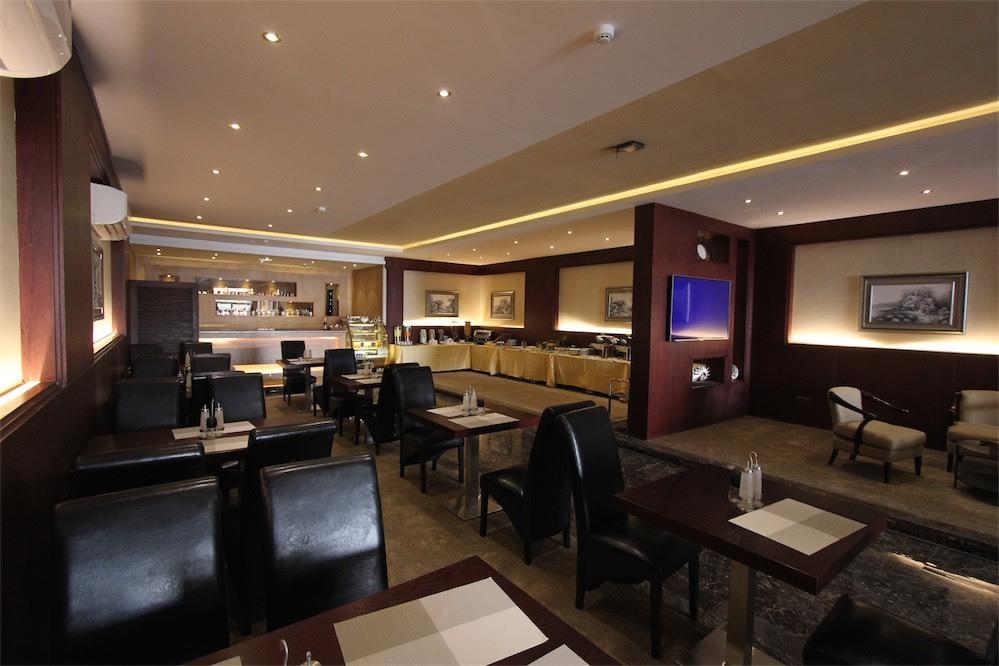 Taleen Granada Hotel Apartments ริยาดห์ ภายนอก รูปภาพ